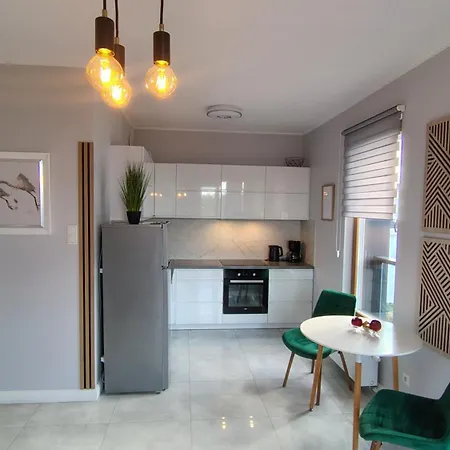 Wild Island & Apartamento