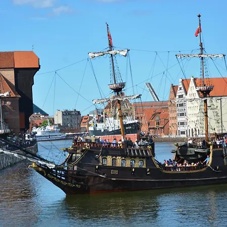 Wild Island & * Gdansk